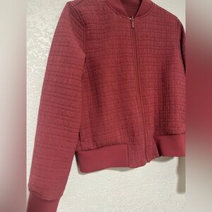 Lulumemon Large reversible Quilted Jacket - Burgundy